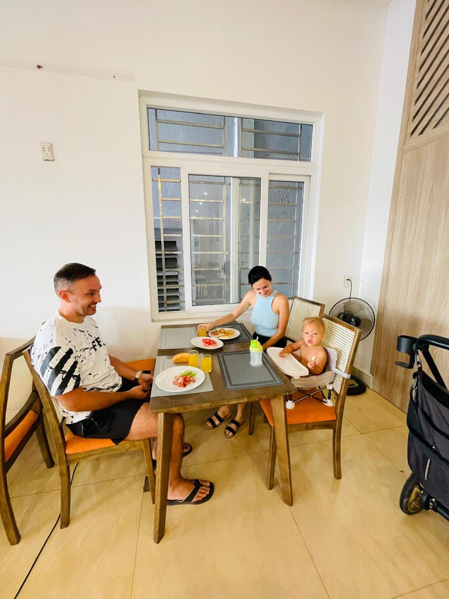 The Light Hostel Ha Long Eksteriør bilde
